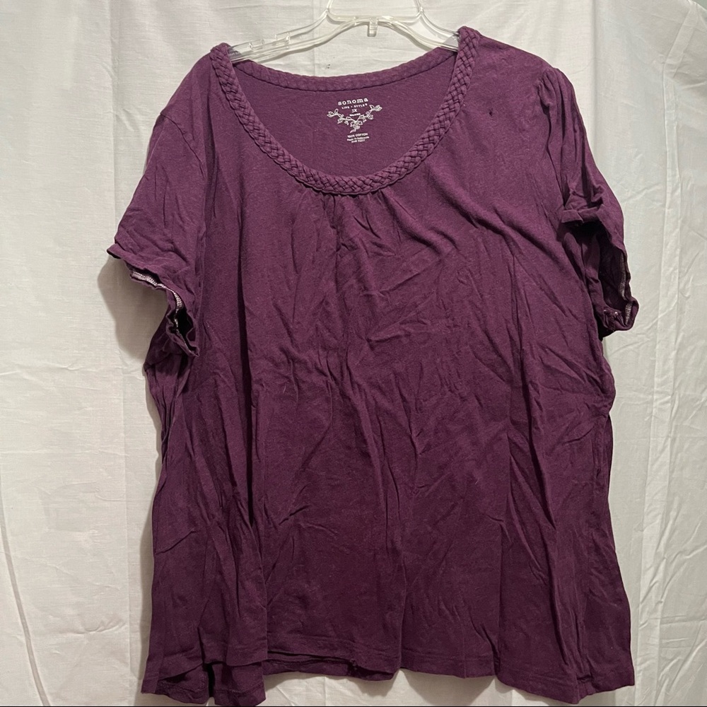 Purple tee shirt with braided detail 🧷
